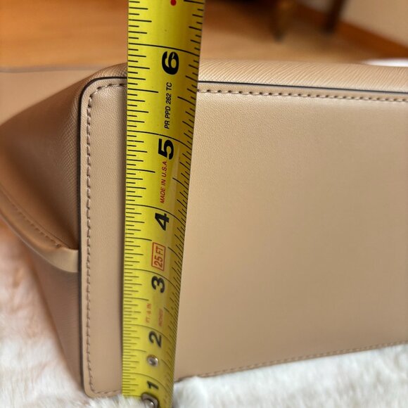 Michael Kors Jane Large Camel-Colored Saffiano Leather Tote/Shoulder Bag  (NWT) - Picture 15 of 16